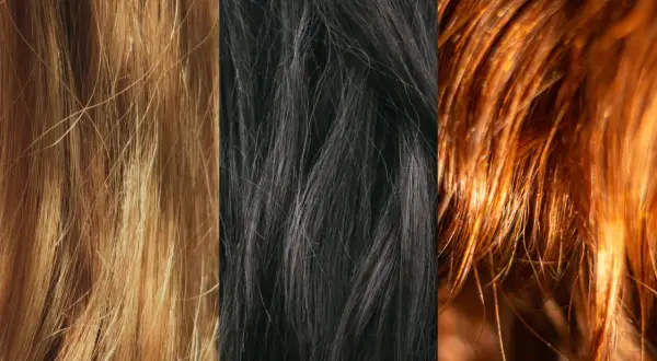 Tre ciocche di capelli: biondo dorato, castano scuro e rosso ramato. Un aiuto visivo per capire che colore di capelli mi sta bene.