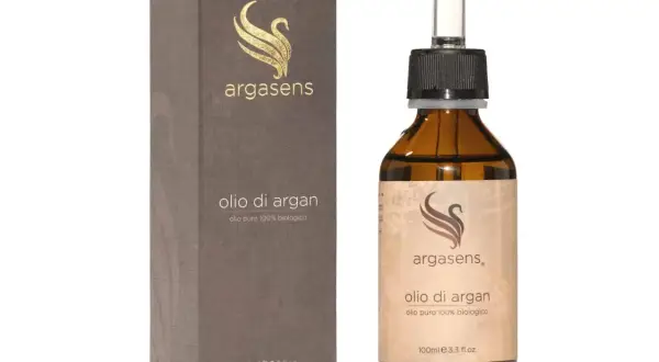 Olio di argan puro biologico Argasens, un elisir di bellezza. Scopri cos'è l'olio di argan e i suoi benefici.
